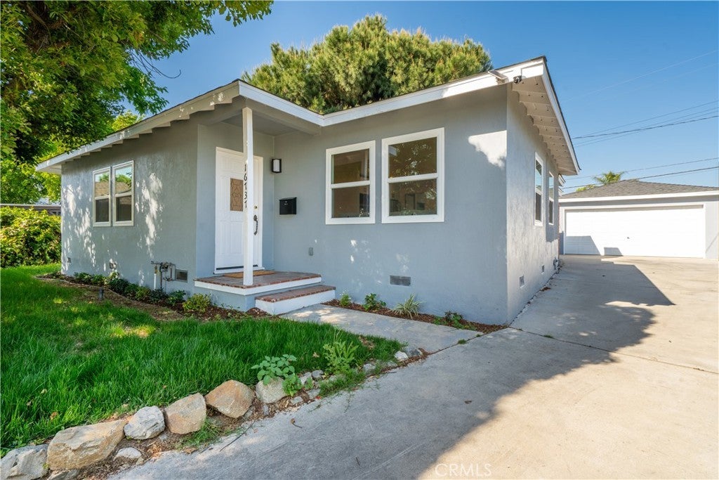 Photo of Listing #DW25096354