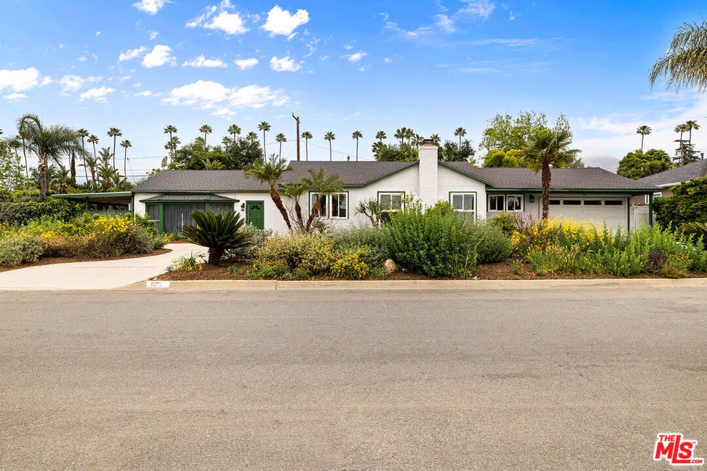 Photo of Listing #25532397