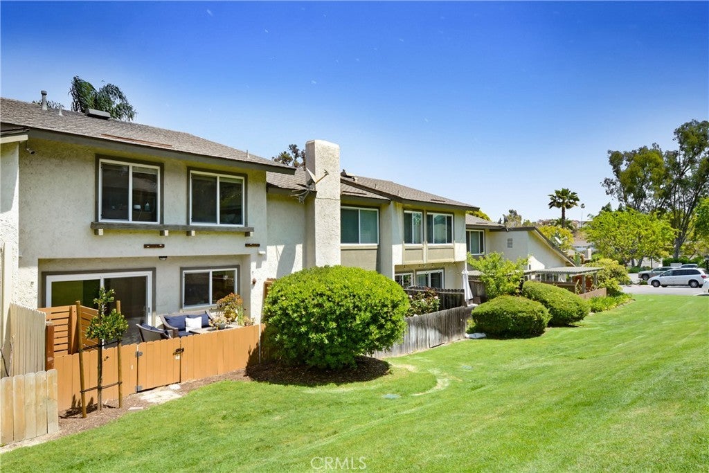 Photo of Listing #PW25096425