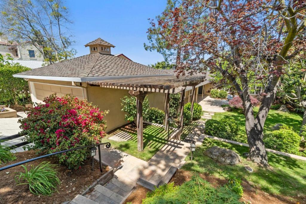 Photo of Listing #ML82005074