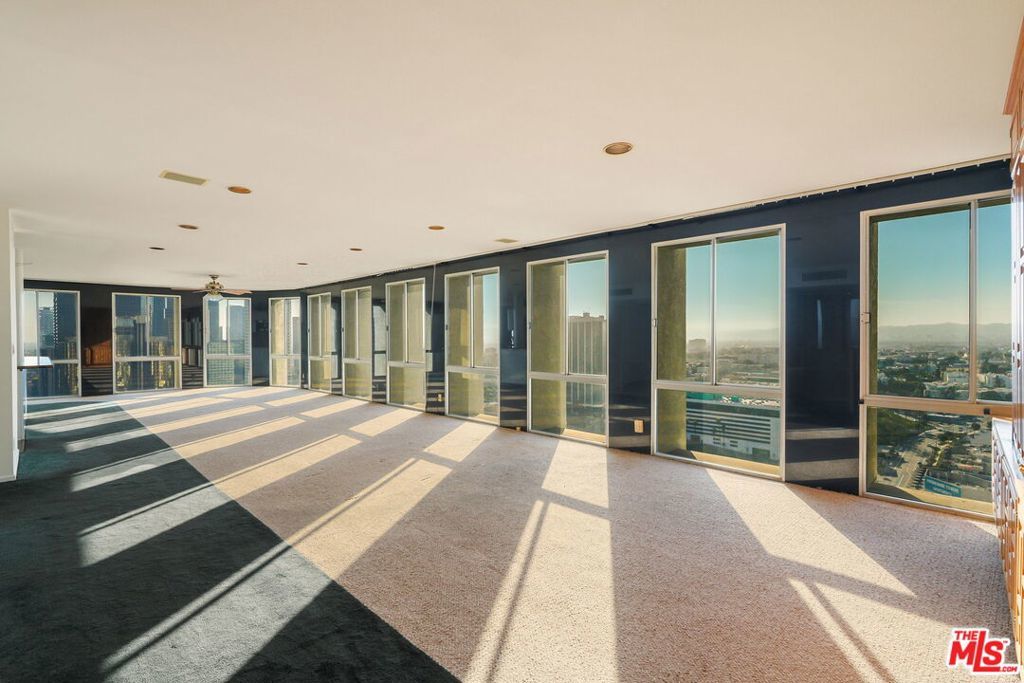 Photo of Listing #25532422