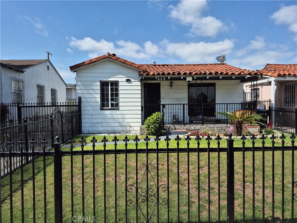 Photo of Listing #SB25096972