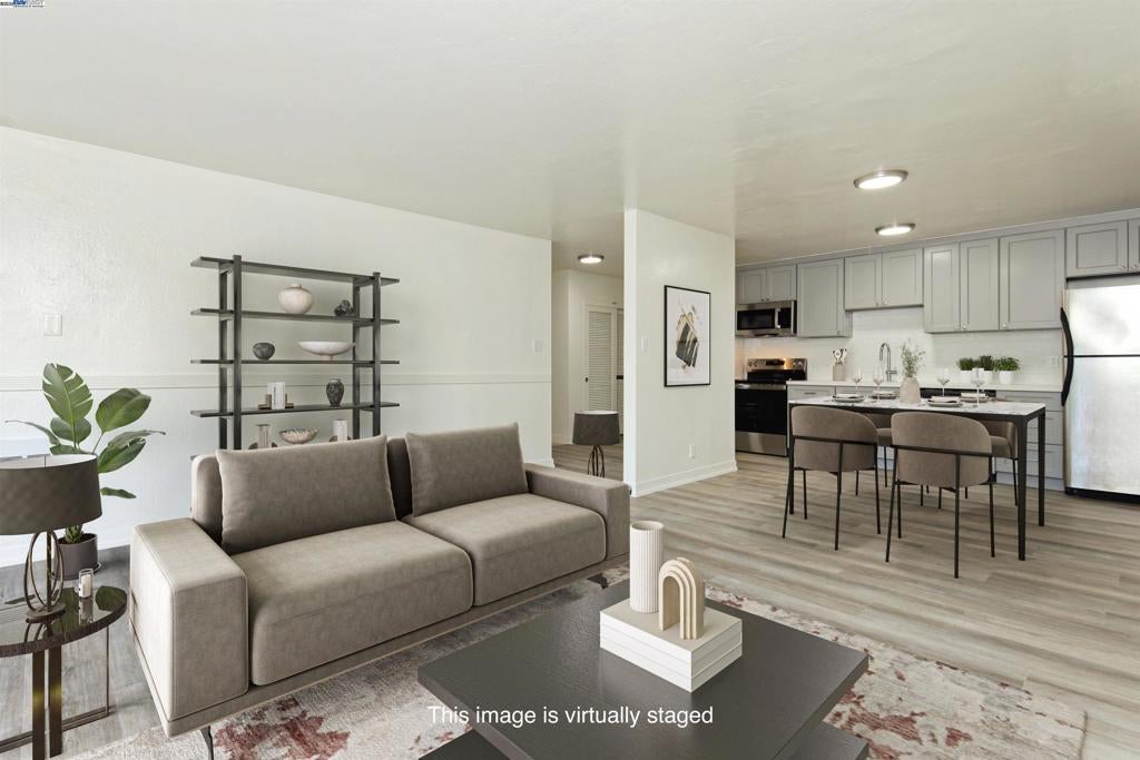 Photo of Listing #41095828