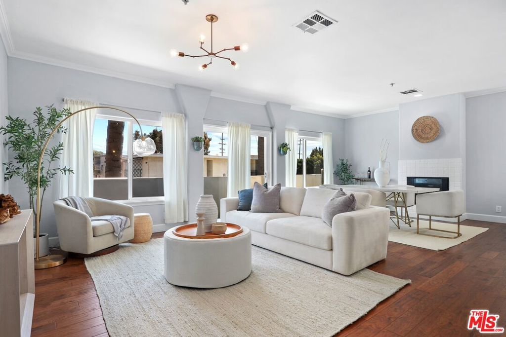 Photo of Listing #25533113