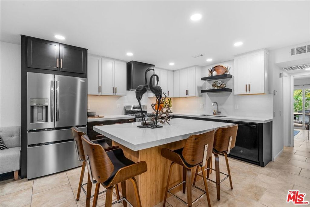 3072 Sunflower Circle, Palm Springs