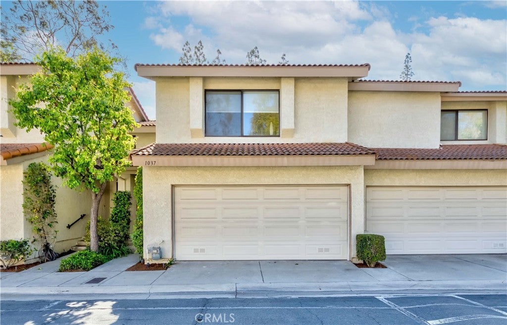 Photo of Listing #PW25097298