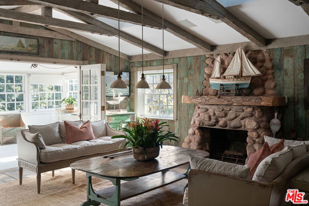 Photo of Listing #25533019