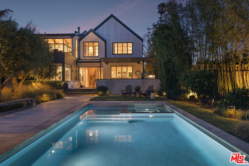 Photo of Listing #25522893