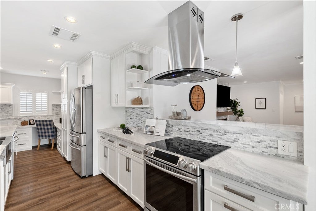 Photo of Listing #OC25097188