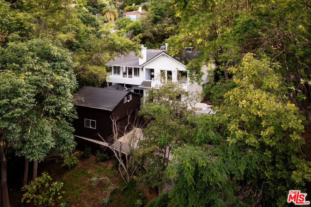 Photo of Listing #25531811