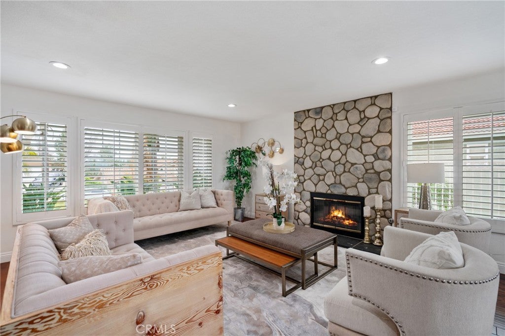 Photo of Listing #WS25097390