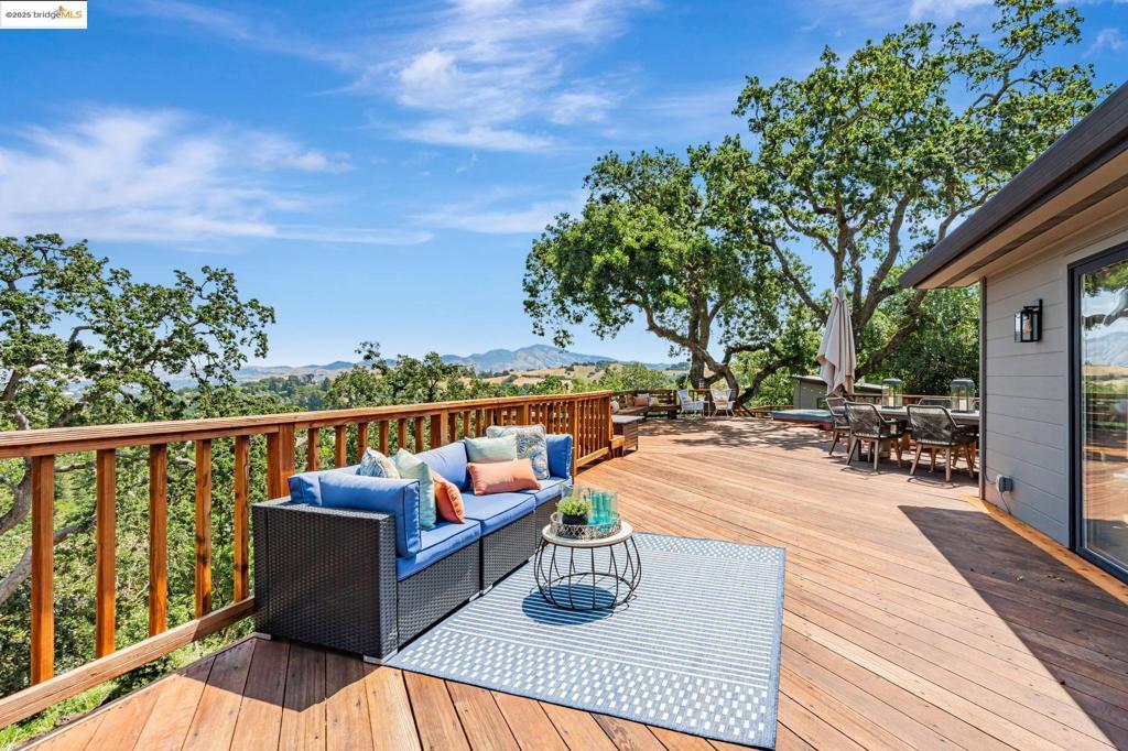 Photo of Listing #41095955