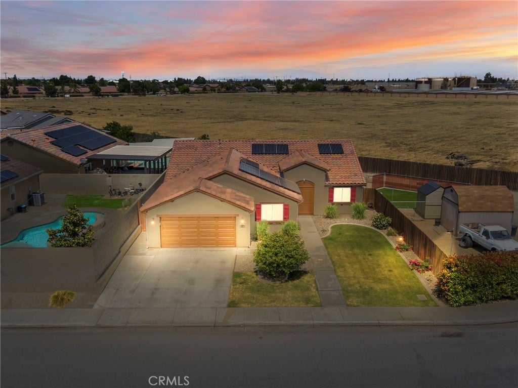 Photo of Listing #SR25097645