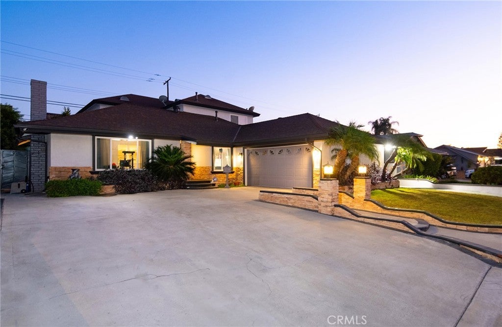 Photo of Listing #DW25097772