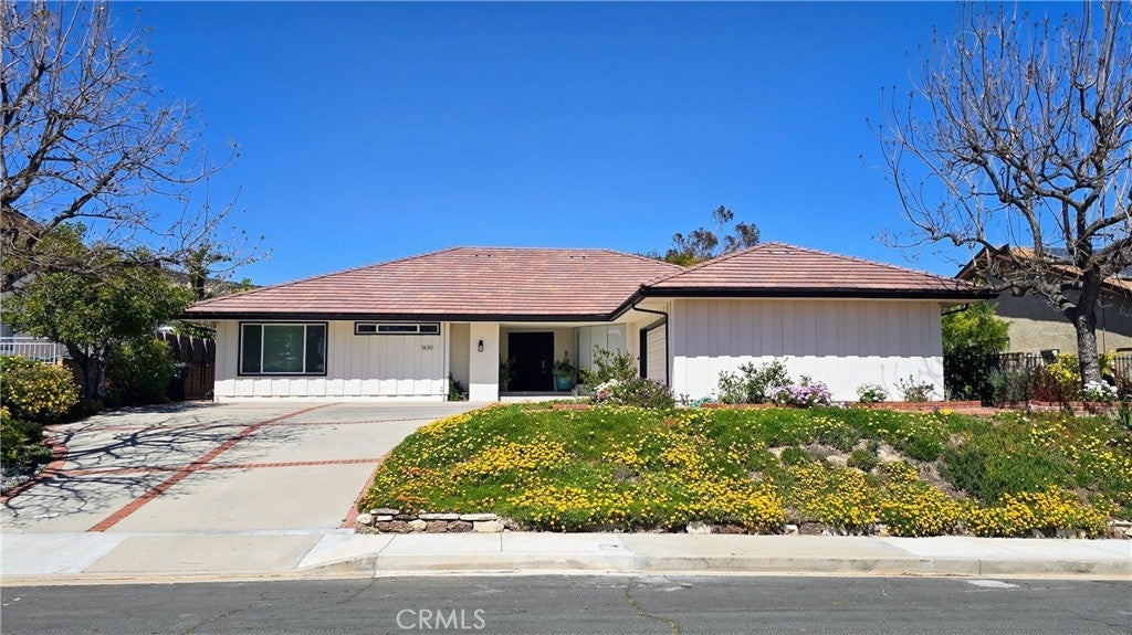 Photo of Listing #ND25097775