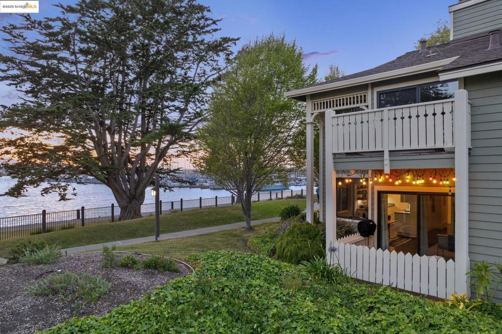 Photo of Listing #41095974