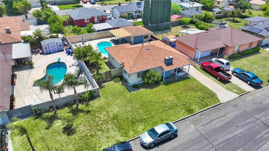 Photo of Listing #CV25097940