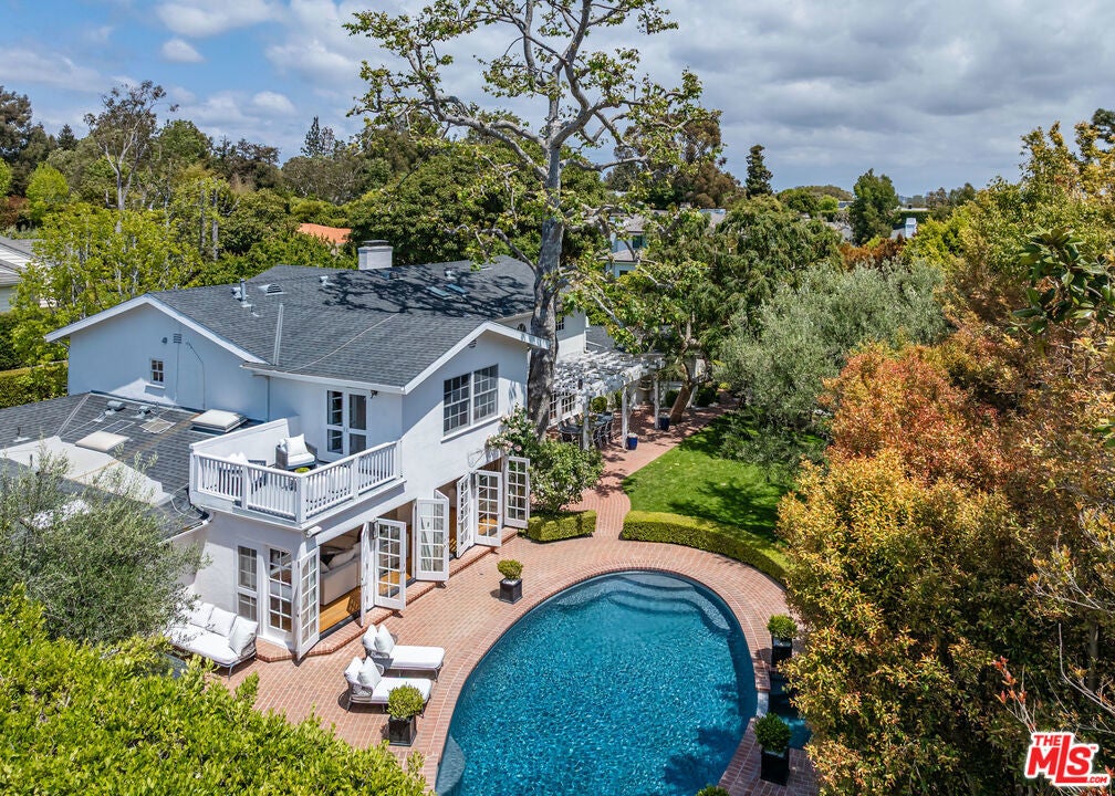 Photo of Listing #25533423