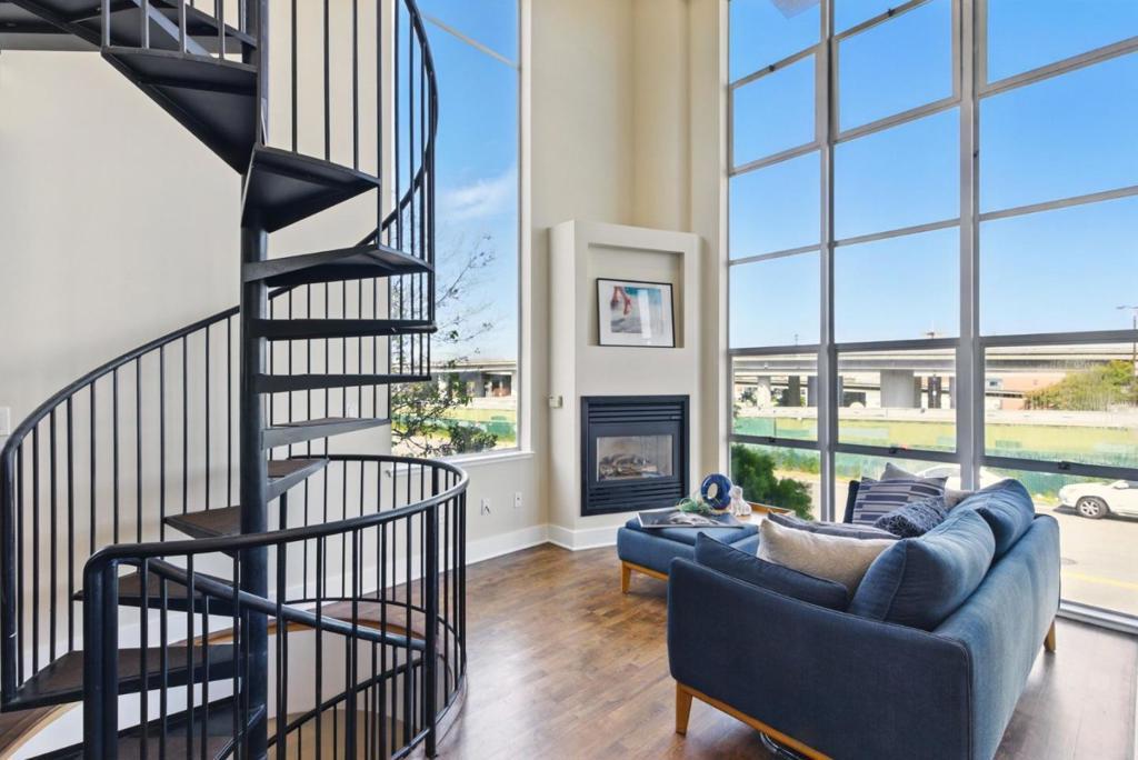 Photo of Listing #ML82005282