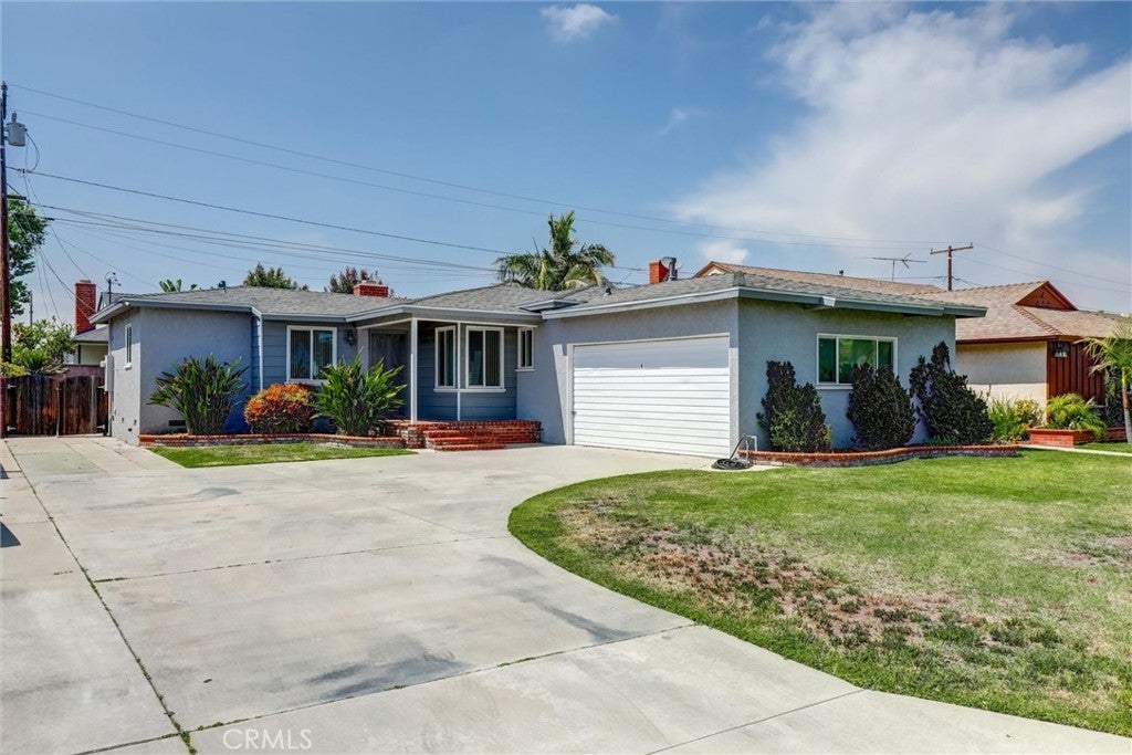 Photo of Listing #DW25097961