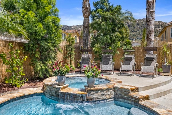 Photo of Listing #SW25097366