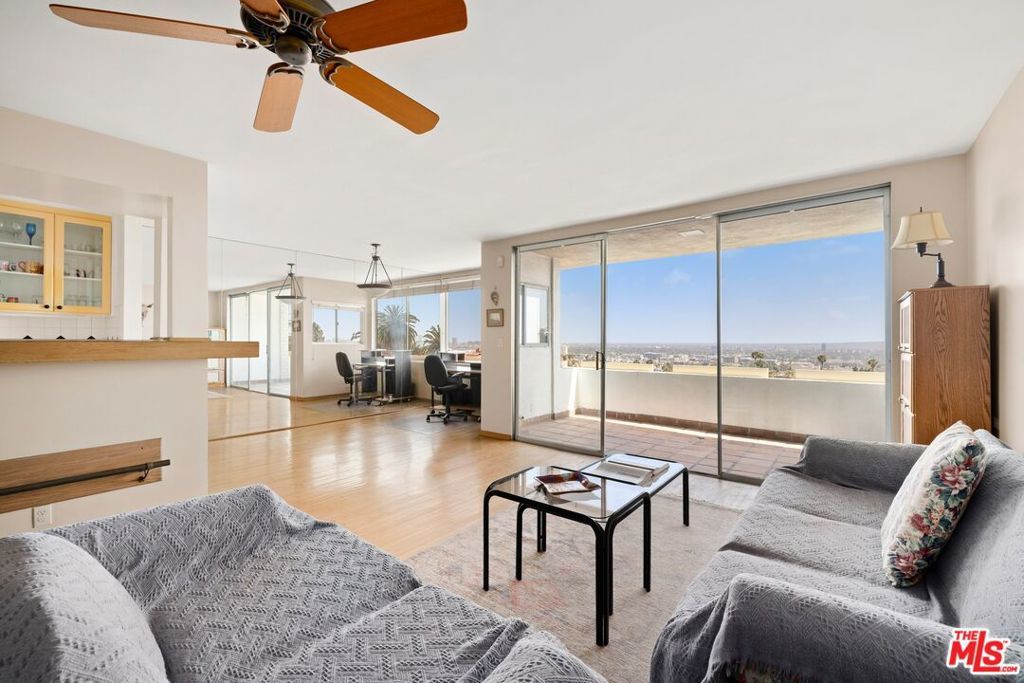 Photo of Listing #25533757