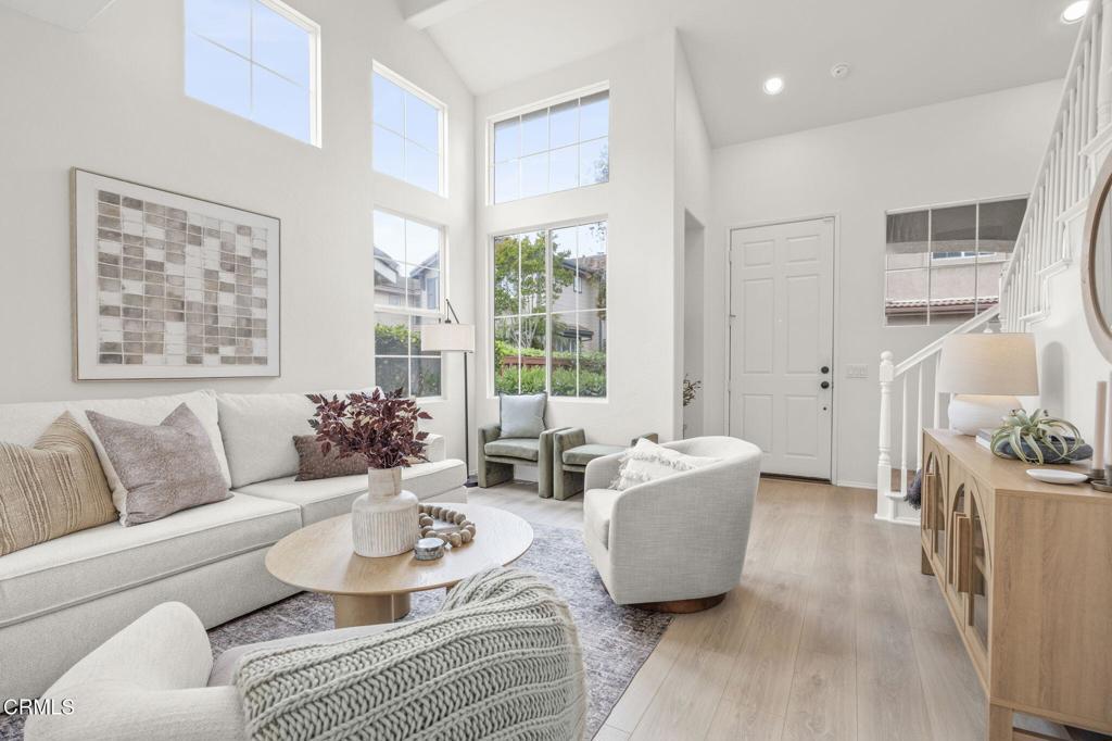 Photo of Listing #V1-29715