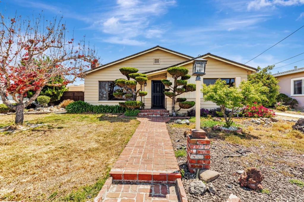 Photo of Listing #ML82004561