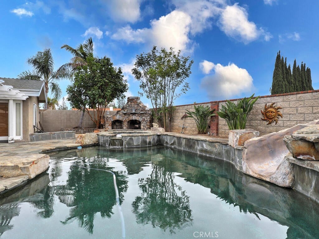 Photo of Listing #OC25097925