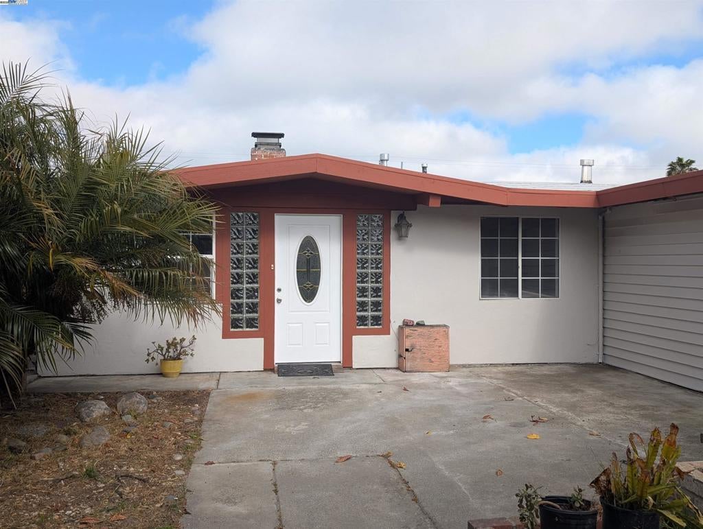 Photo of Listing #41096074