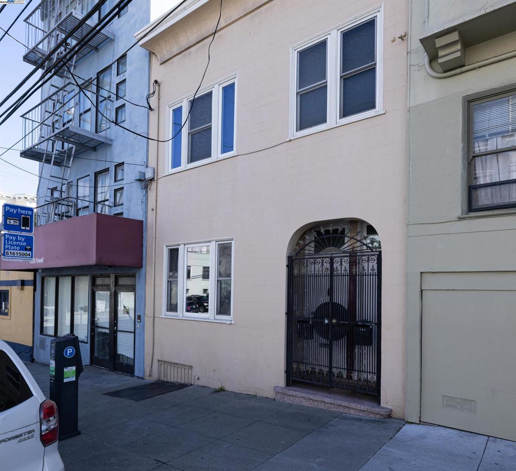 Photo of Listing #41096081