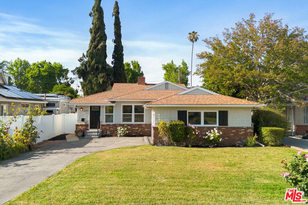 Photo of Listing #25531199