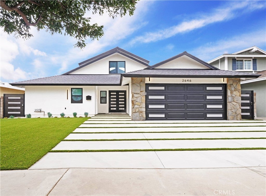 Photo of Listing #SB25098963