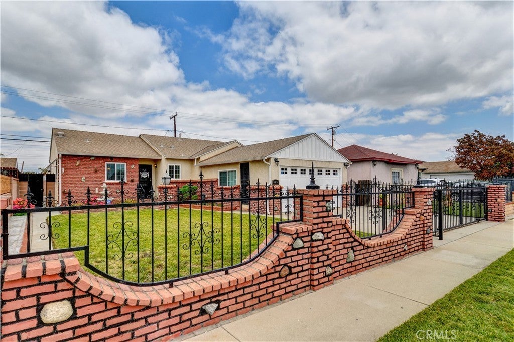 Photo of Listing #PW25095894