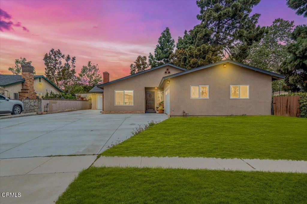 Photo of Listing #V1-29736