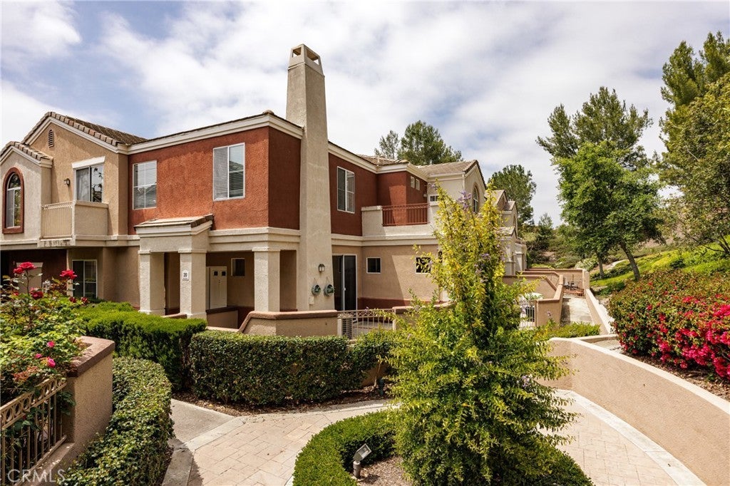 Photo of Listing #OC25099057