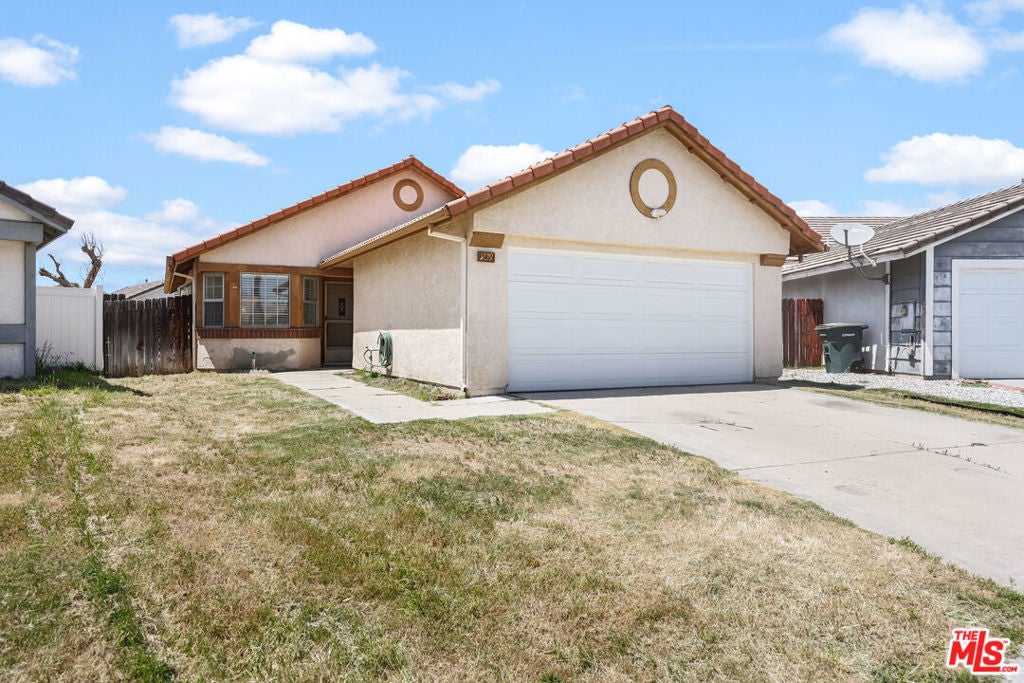 Photo of Listing #25533775