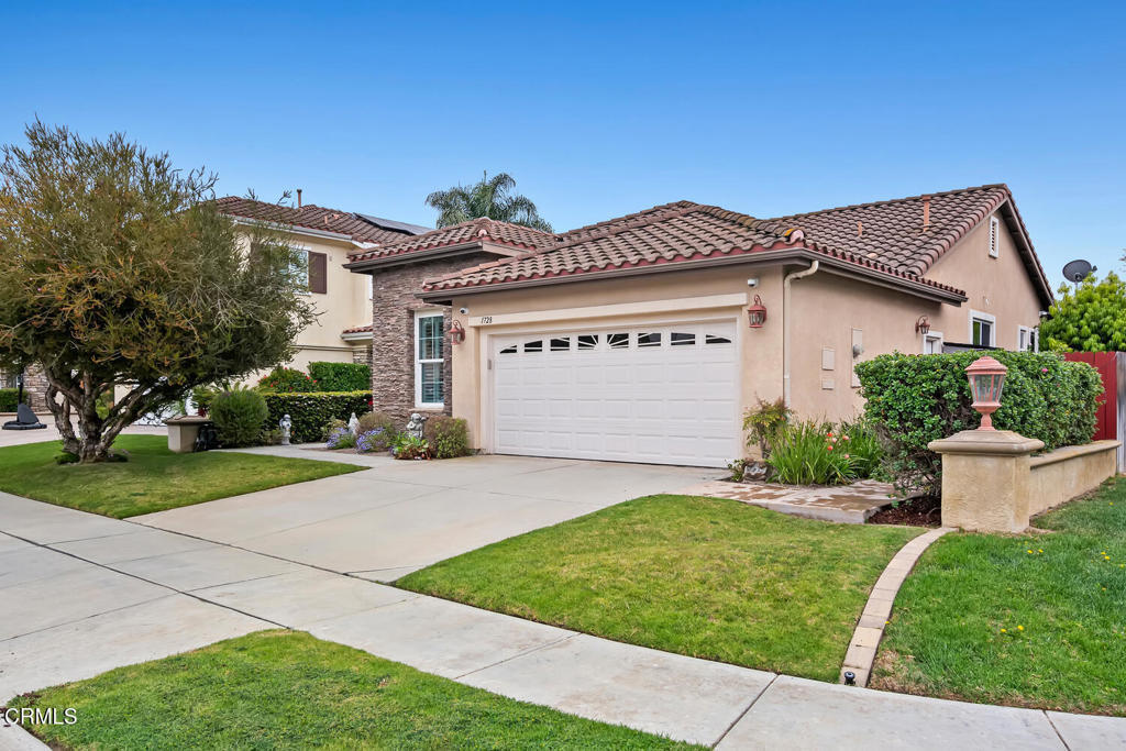 Photo of Listing #V1-29739