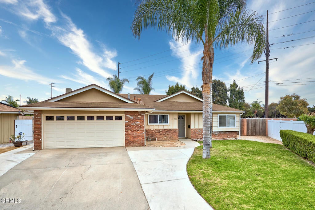 Photo of Listing #V1-29747