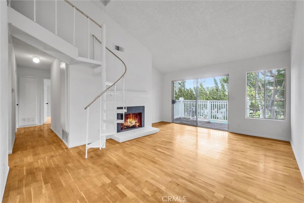 Photo of Listing #PV25099744