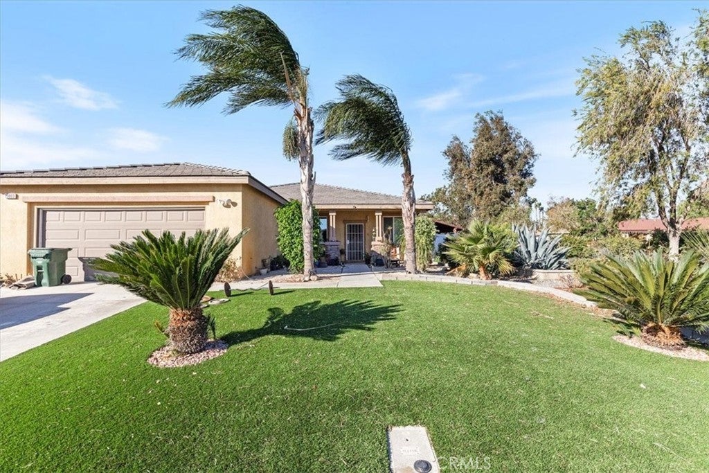 Photo of Listing #CV25100035