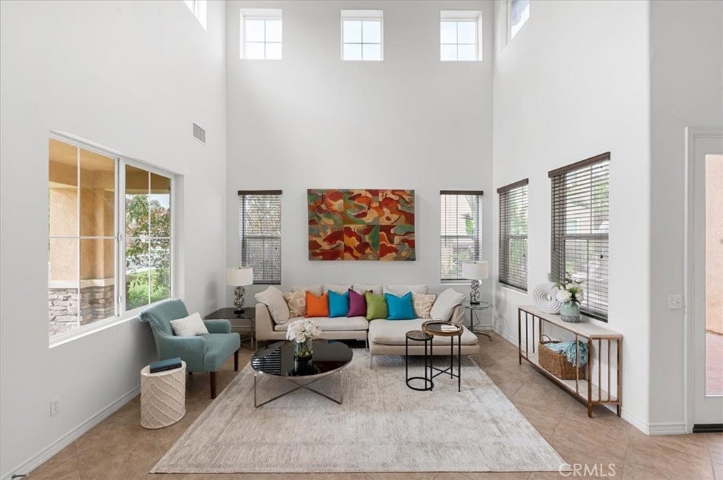 Photo of Listing #TR25100034