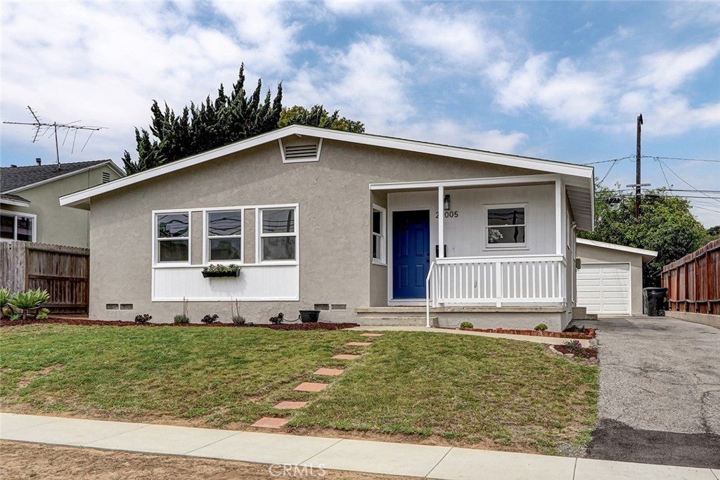 Photo of Listing #PV25100044