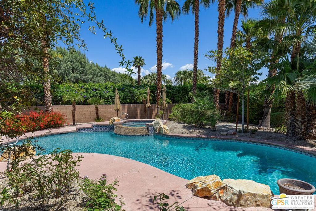 Photo of Listing #25531415PS