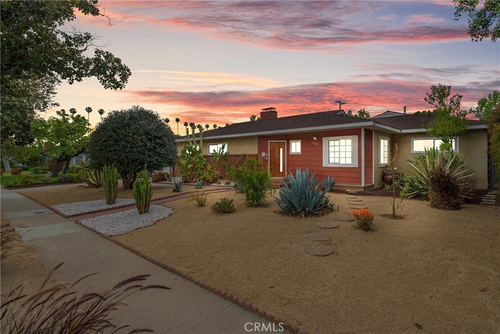 Photo of Listing #PW25100156