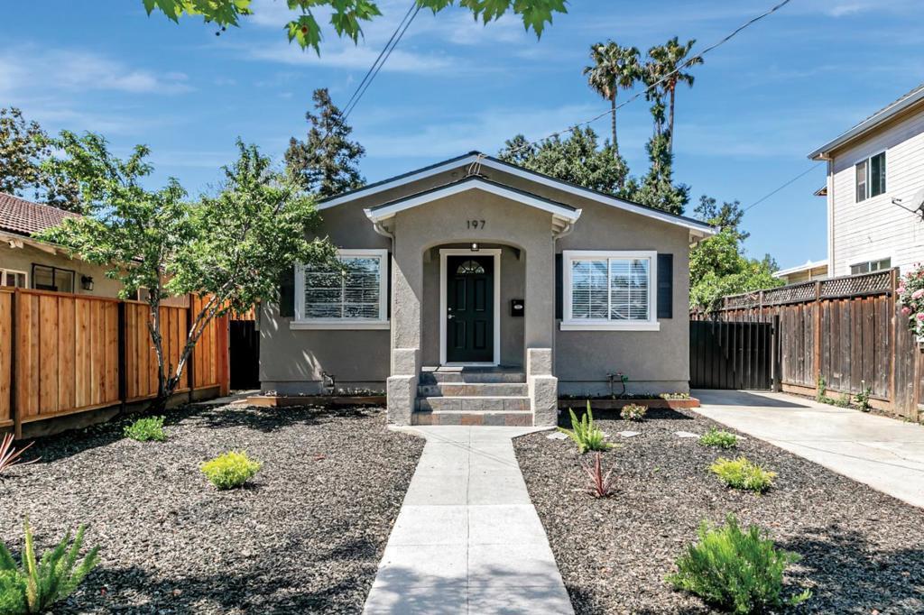 Photo of Listing #ML82005163