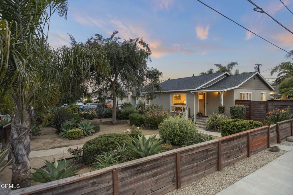 Photo of Listing #V1-29758