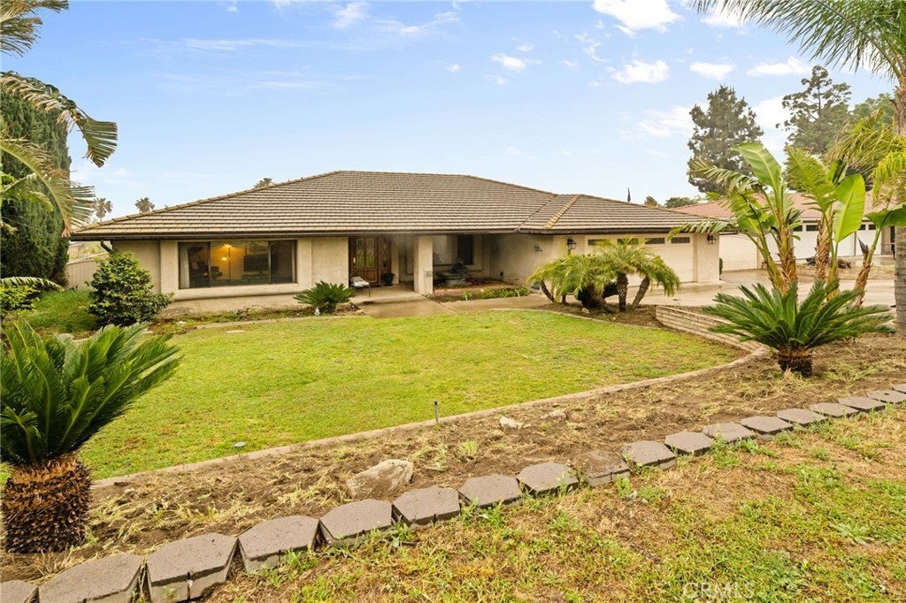 Photo of Listing #CV25100512