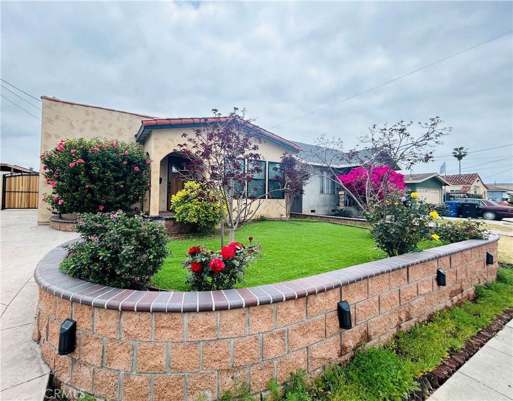 Photo of Listing #DW25099762