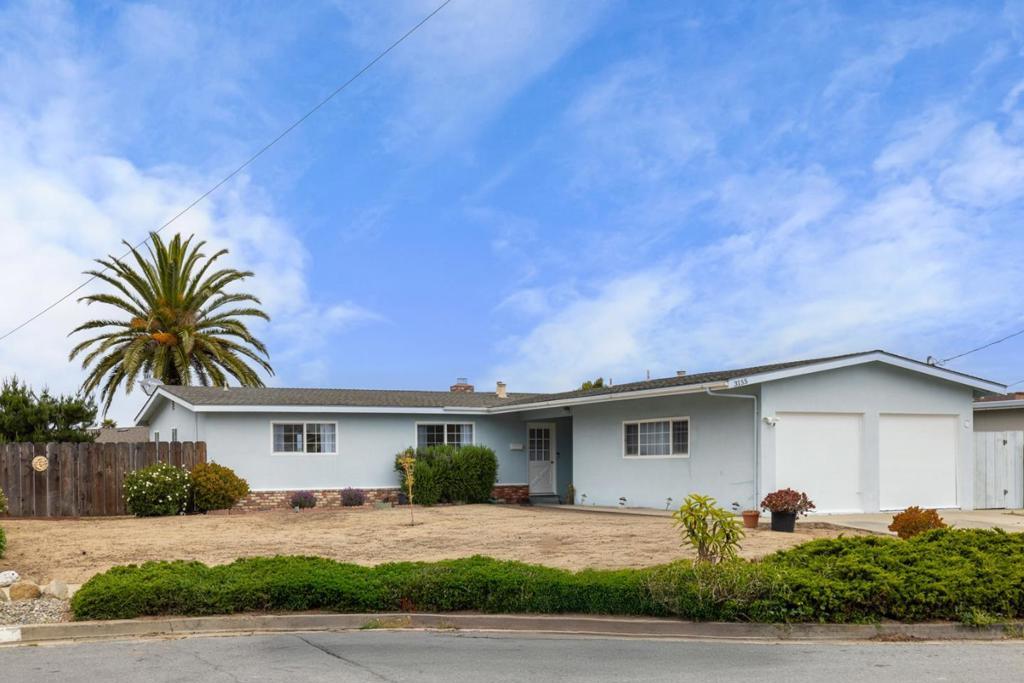 Photo of Listing #ML82005697